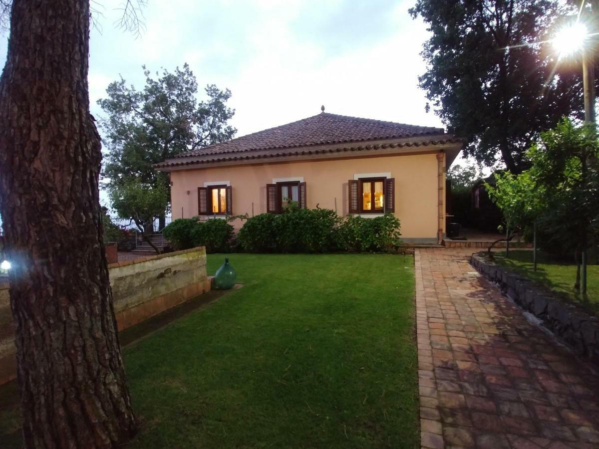 Vila Feudo Algerazzi Zafferana Etnea Exteriér fotografie