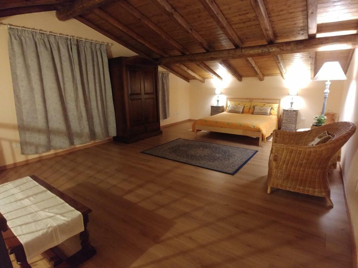 Vila Feudo Algerazzi Zafferana Etnea Exteriér fotografie